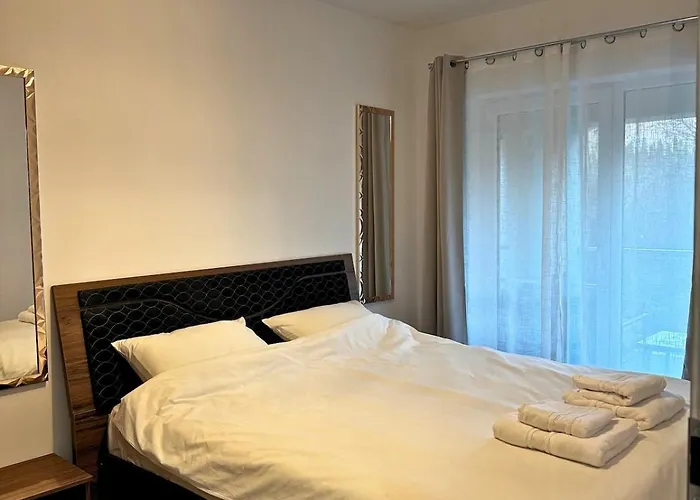 Mts 2br, 2ba Vivacity Iulius Apartmán Kluž